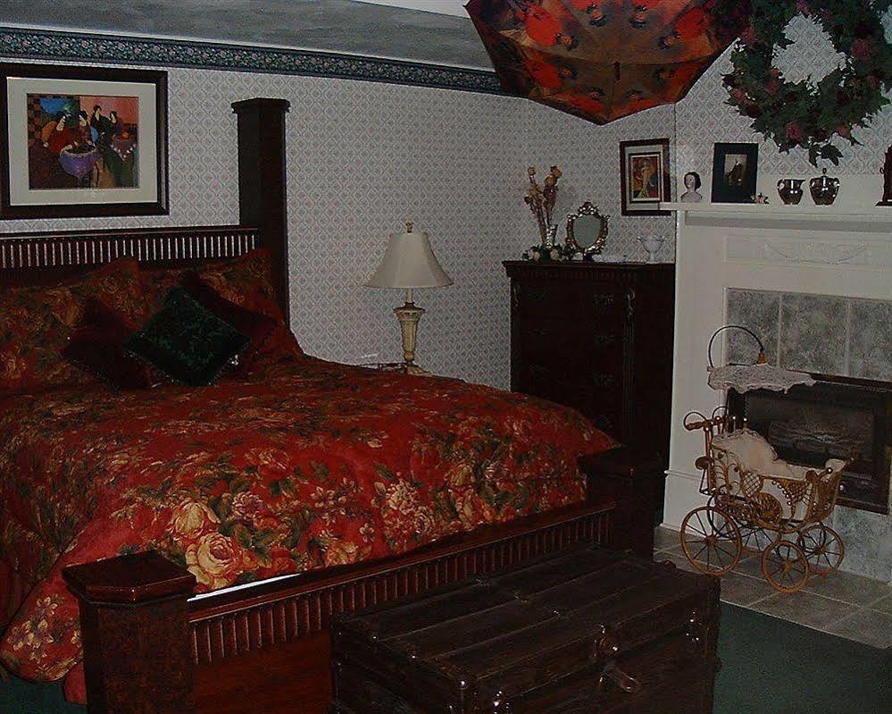 Victoria'S Bed And Breakfast Parowan Экстерьер фото